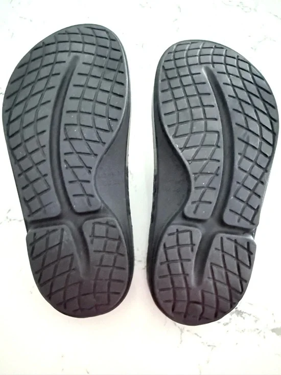 NWOB OOFOS OOahh Luxe slides - Picture 13 of 15